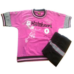 Pink Kidswear for Boy.(4 year   6 year)