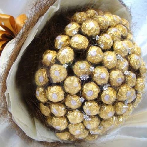 Marvellous Birthday Gift of Ferrero Rocher Chocolate Bouquet