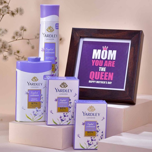 Moms Special Fragrant Gift Hamper