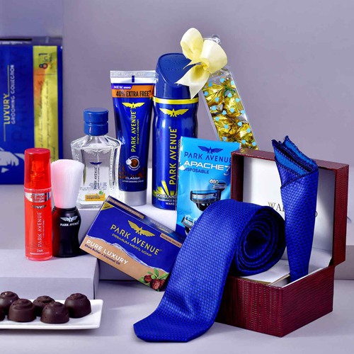 Saphire Groom Hamper for Dad