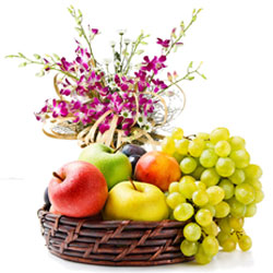 Beautiful Orchids Bouquet with Fresh Fruits Basket