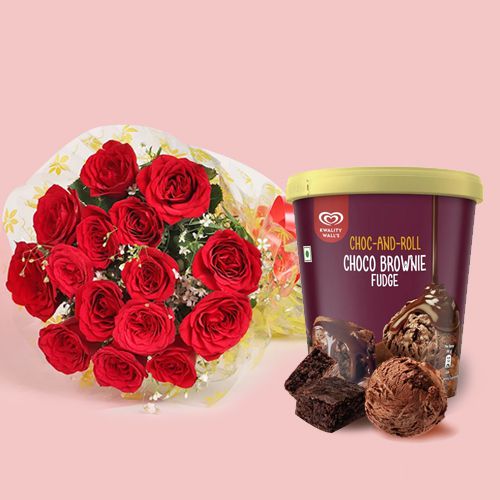 Blushing Red Roses Bouquet with Kwality Walls Choco Brownie Fudge Ice Cream