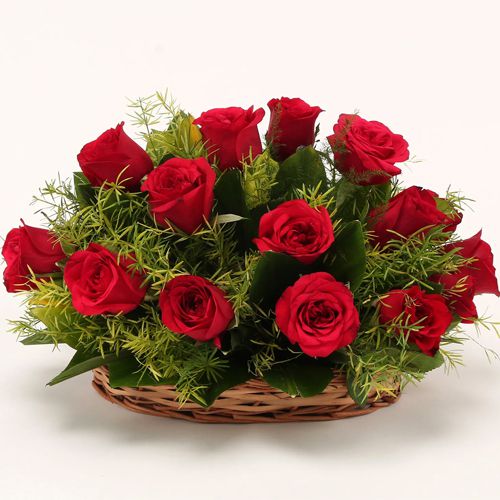 Red Dutch Roses Basket