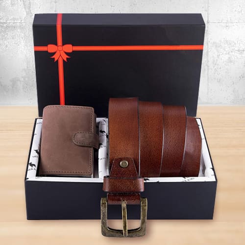 Stunning Hide and Skin Mens Leather Card Holder Belt N KN95 Mask