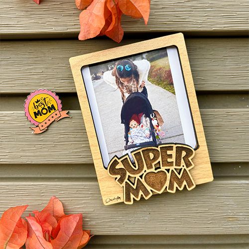 Mom Special Magnet Frame N Lapel Pin Combo