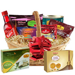 Enticing Snacks Gift Basket