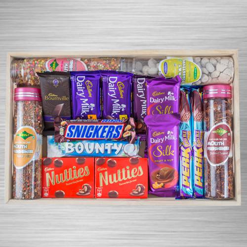 Marvelous Snacks n Chocolate Hamper